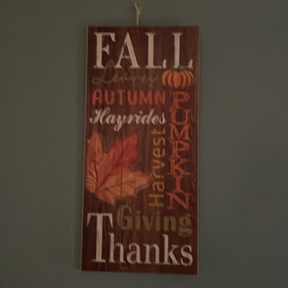 Ashland, Fall wooden wall decoration, with colorful leaf, pumpkin, season words - Picture 12 of 17